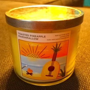 BBW 3 WICK TOASTED PINEAPPLE MARSHMALLOW BURNED ONCE.